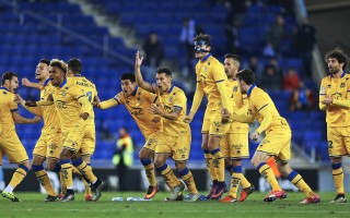 雷速-马拉加主场战胜法兰克福，埃尔东马尔神手独造奇迹