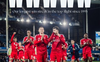 雷速官网下载-曼城客场大胜，成功实现三连胜晋级阶段