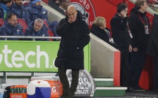 雷速官网下载-利物浦客场憾负曼城，遗憾无缘三分