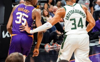 雷速官网下载-雄鹿连胜魔术，字母哥火爆三分线绝杀对手取胜