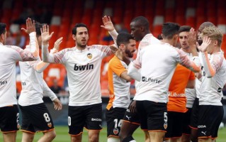 雷速官网-瓦伦西亚队再度夺冠燃气焰