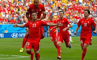 雷速-斯洛文尼亚队在同克罗地亚队战胜