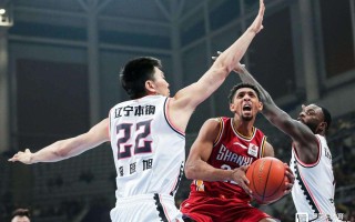 雷速官网下载-委内瑞拉NBA球员出征篮球巡回赛，实力彰显