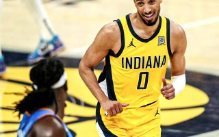 雷速官网下载-步行者队两端表现稳定，全面优势压制对手