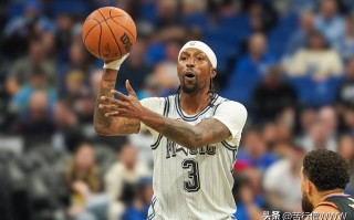 雷速官网-尼克斯大胜魔术，克里斯波尔辛吉斯大放异彩