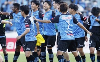 雷速-无法相认广岛三箭客场惨遭川崎前锋屠杀