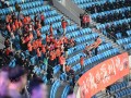 雷速官网下载-热闹喧哗的体育赛场，球迷情绪高涨