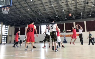 雷速直播-斗志昂扬：球队士气高涨备战关键比赛