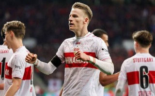 雷速官网下载-斯图加特队在一场关键胜利中大放异彩