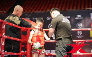 雷速官网-顶尖对阵！足球联赛搏击中的绝对厮杀