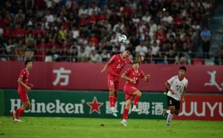 雷速-绿茵场上奋斗，亚洲足球赛事热血澎湃