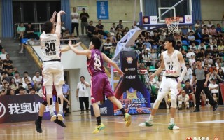 雷速官网下载-布伦斯布加主场告捷，四场不败势如破竹