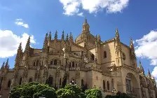 雷速直播-格拉纳达突破困境，一场胜利点燃希望