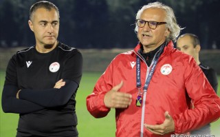 雷速官网-塔吉克斯坦足球队的备战心态