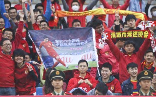 雷速官网下载-一场胜利凝聚了球队的心灵力量