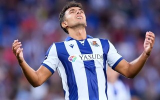 雷速官网-科瓦欲率队获胜，塞维利亚必须战胜皇家社会