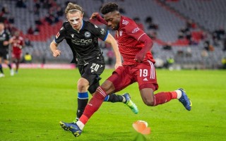 雷速官网-美因茨新援表现亮眼球队士气高涨