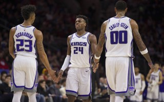 雷速-本地球队挑战NBA强队，坚决报名