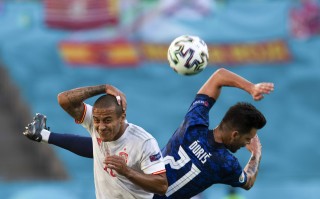 雷速官网-丹麦队大胜斯洛伐克，晋级欧锦赛资格赛