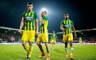 雷速官网-凯泽斯劳滕足球队发挥出色，力争冲入前列