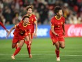 雷速-女足比赛中，中国队赢得胜利