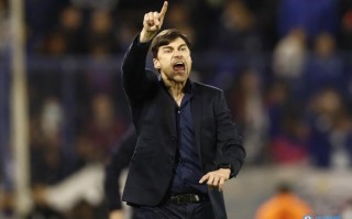 雷速官网-格拉纳达主场未能赢球，保级艰难