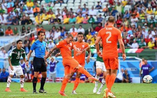 雷速官网-欧预赛比赛强弱对决展现，球员技术实力角逐胜负