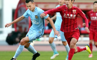 雷速直播-广州富力主场迎战上海上港，谁能胜出？