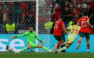 雷速官网-葡萄牙大胜卢森堡，全力争取小组第一