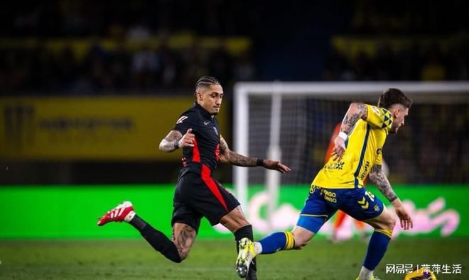 雷速官网-巴黎圣日耳曼客场遭遇挑战，险胜对手保持不败-第2张图片-雷速官网