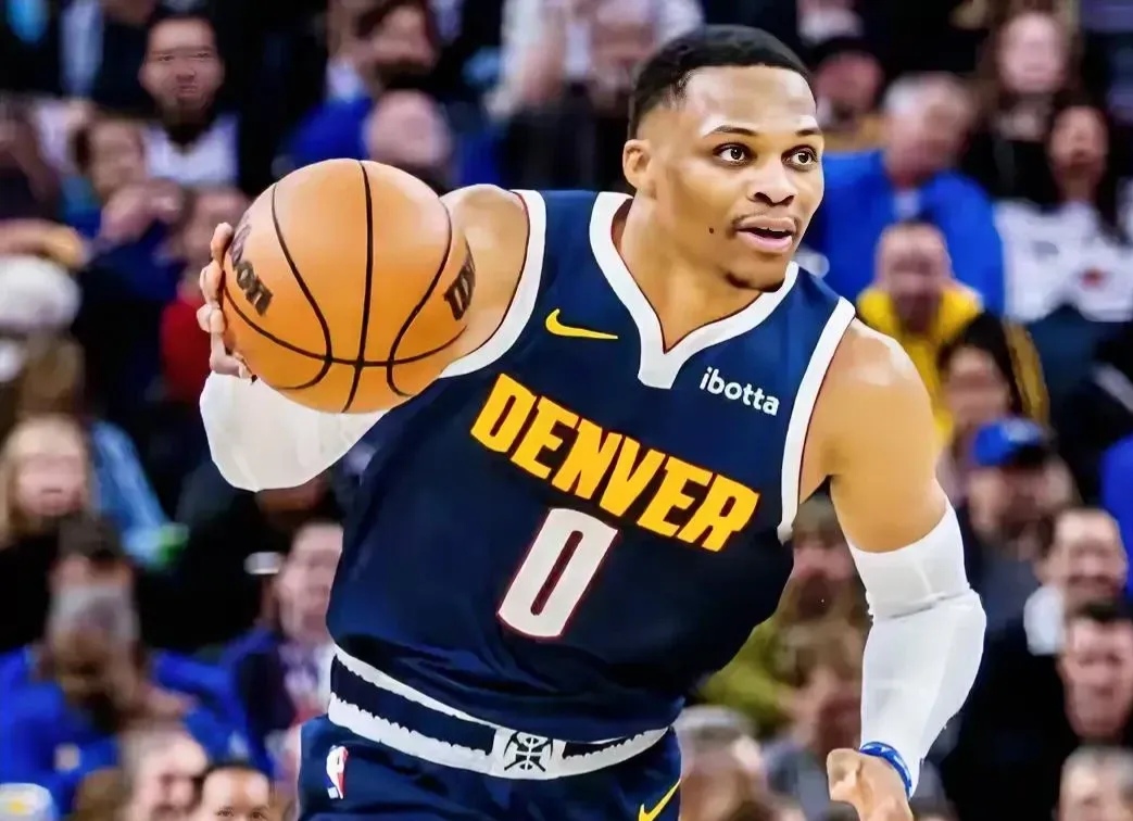 雷速直播-掘金队年轻球员崭露头角,逐渐融入球队战术体系-第2张图片-雷速官网 雷速直播-掘金队年轻球员崭露头角,逐渐融入球队战术体系-第2张图片-雷速官网