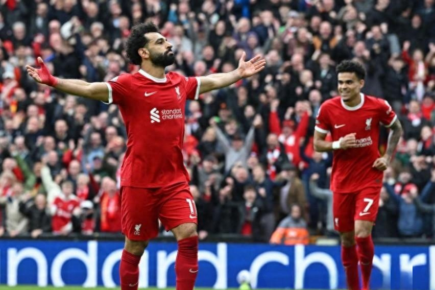 雷速-英超巨头集结,联赛争端将激烈进行-第1张图片-雷速官网 雷速-英超巨头集结,联赛争端将激烈进行-第1张图片-雷速官网