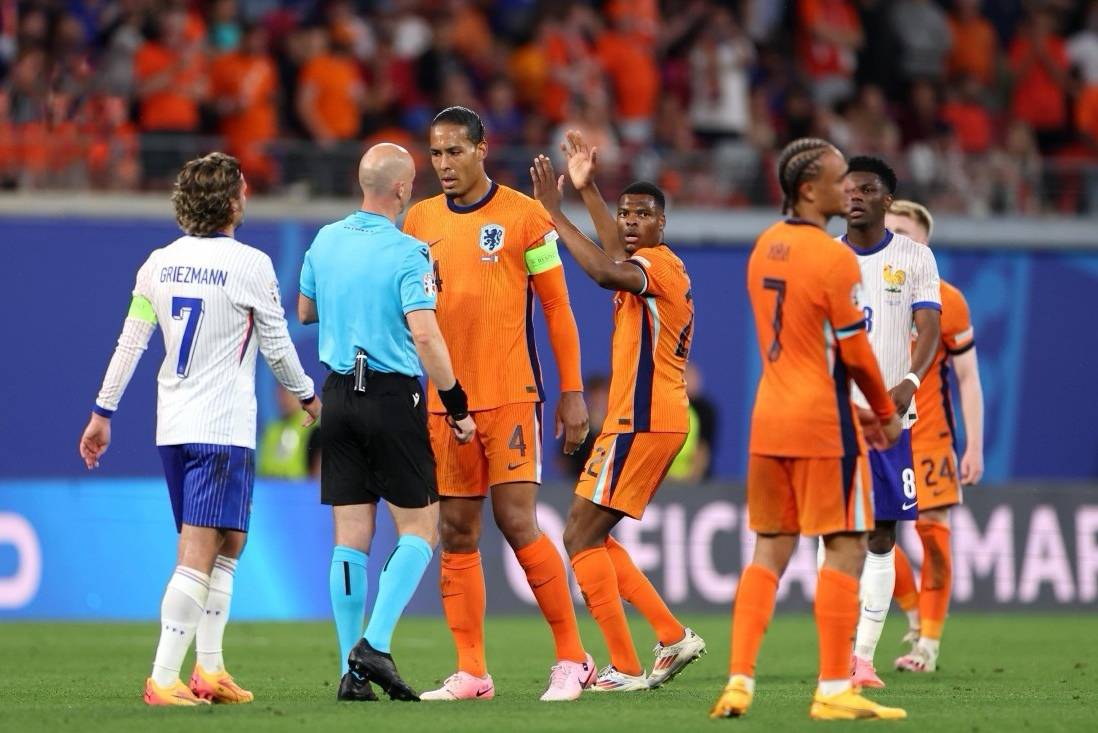 雷速直播-捷克队突围成功,欧洲区晋级形势有望-第2张图片-雷速官网 雷速直播-捷克队突围成功,欧洲区晋级形势有望-第2张图片-雷速官网