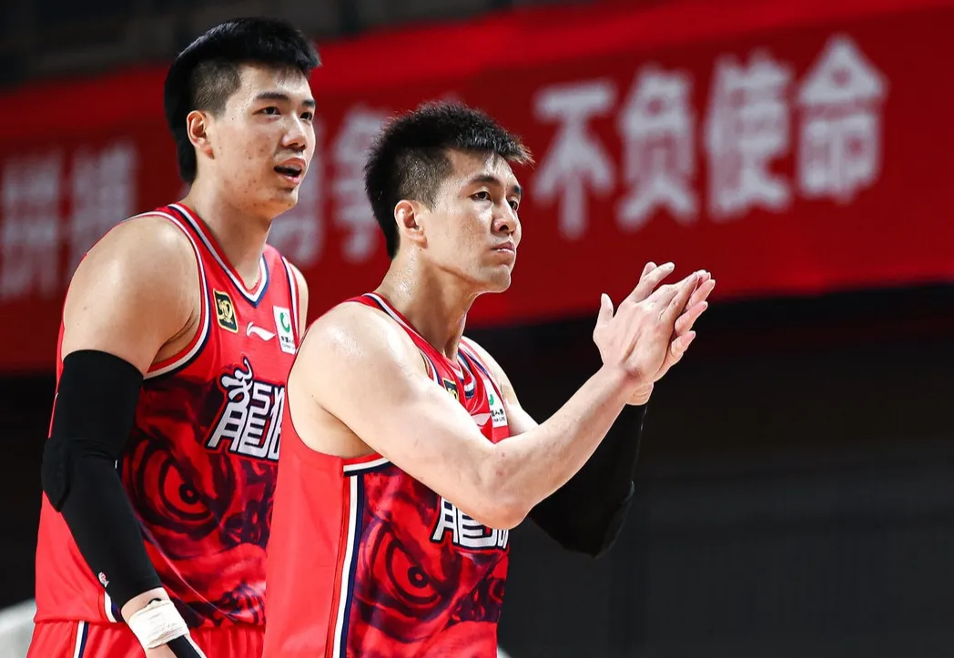 雷速官网下载-广州男篮主场获胜,制胜上海队-第1张图片-雷速官网 雷速官网下载-广州男篮主场获胜,制胜上海队-第1张图片-雷速官网