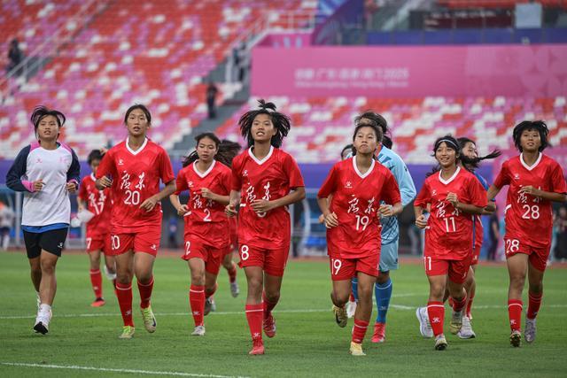 雷速官网-女足球员们在国际赛场上尽展风采-第1张图片-雷速官网