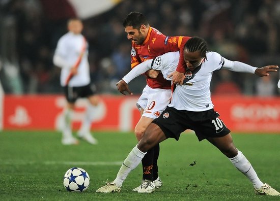 雷速官网下载-法国队被乌拉圭逼平，晋级形势岌岌可危-第2张图片-雷速官网