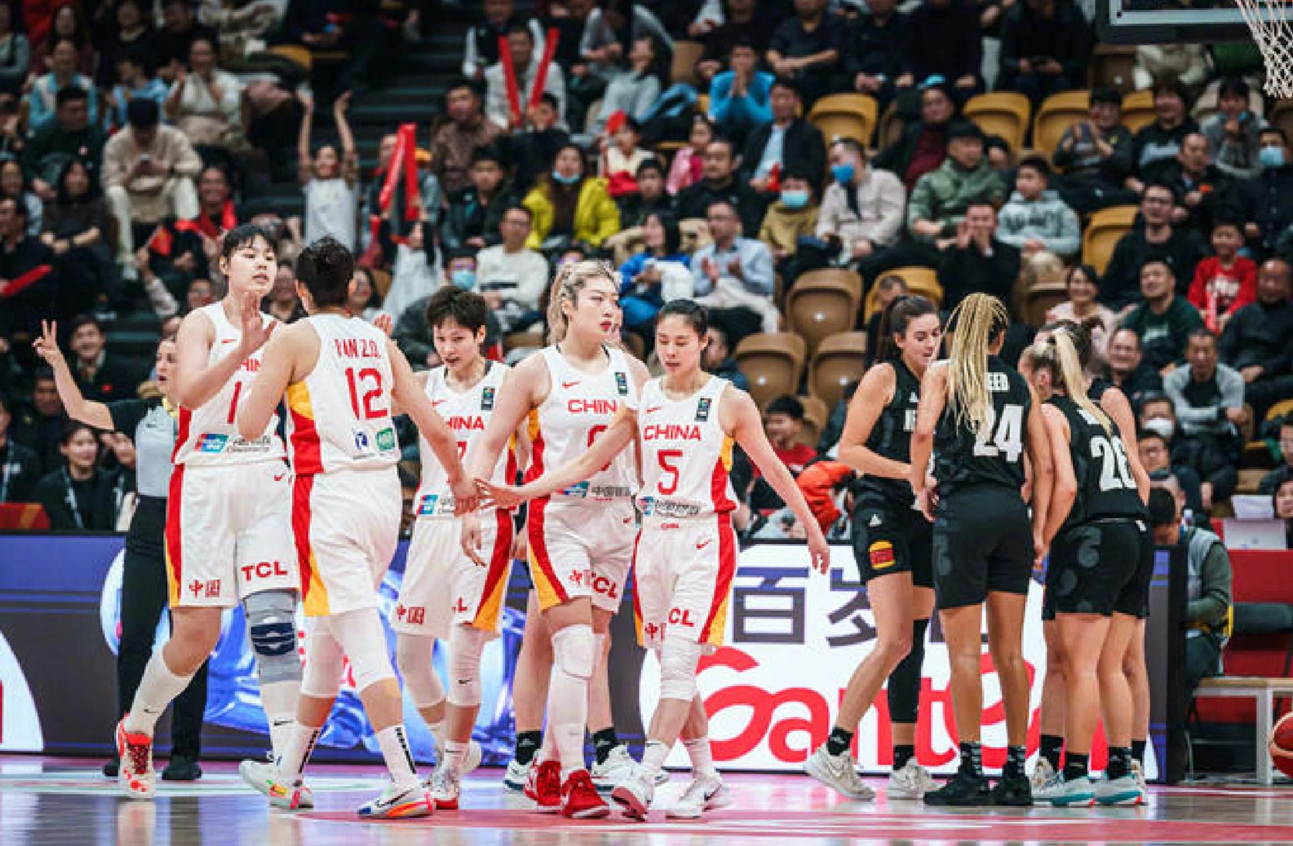 雷速-南极洲女篮年度赛事开启,实力大比拼备受瞩目-第2张图片-雷速官网 雷速-南极洲女篮年度赛事开启,实力大比拼备受瞩目-第2张图片-雷速官网