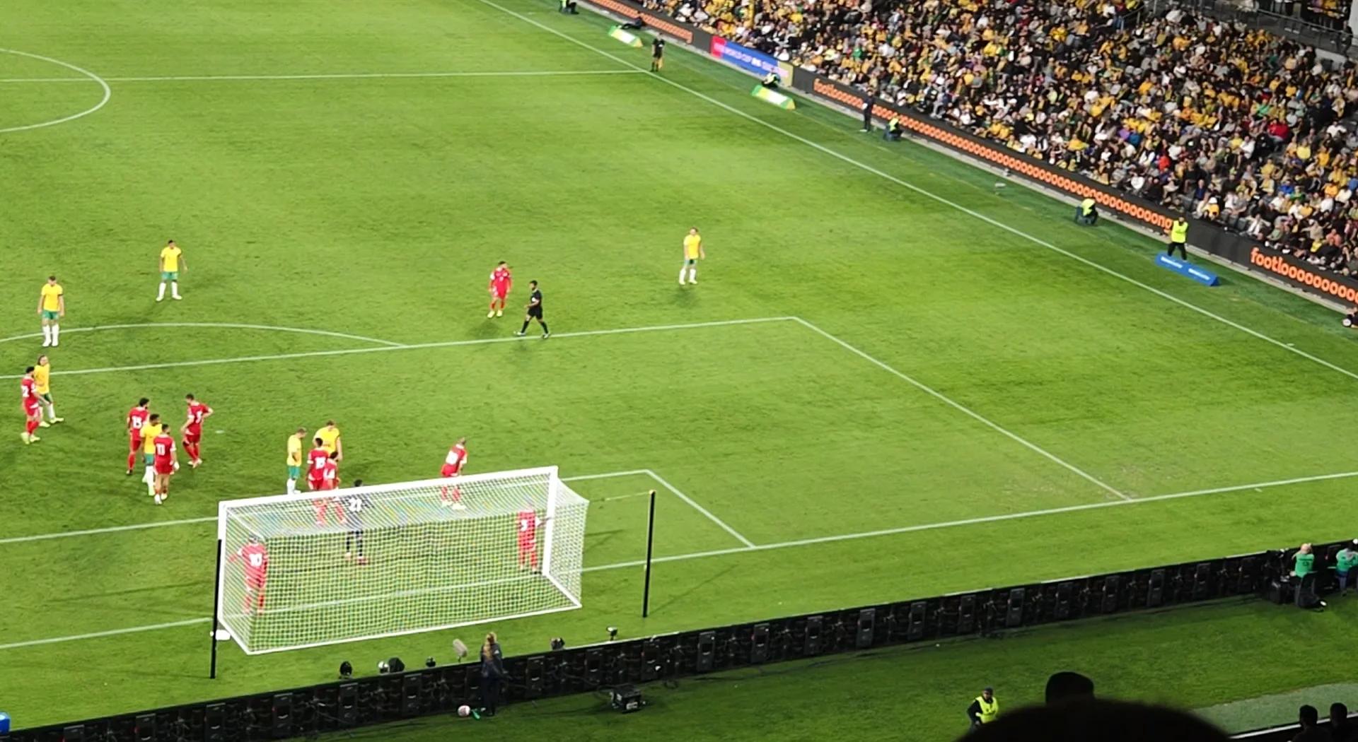 雷速官网-黎巴嫩队在地区比赛中展现优异表现！-第1张图片-雷速官网