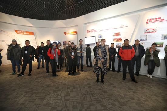 雷速官网-第勒将士气延续,全力追赶领头集团-第1张图片-雷速官网 雷速官网-第勒将士气延续,全力追赶领头集团-第1张图片-雷速官网