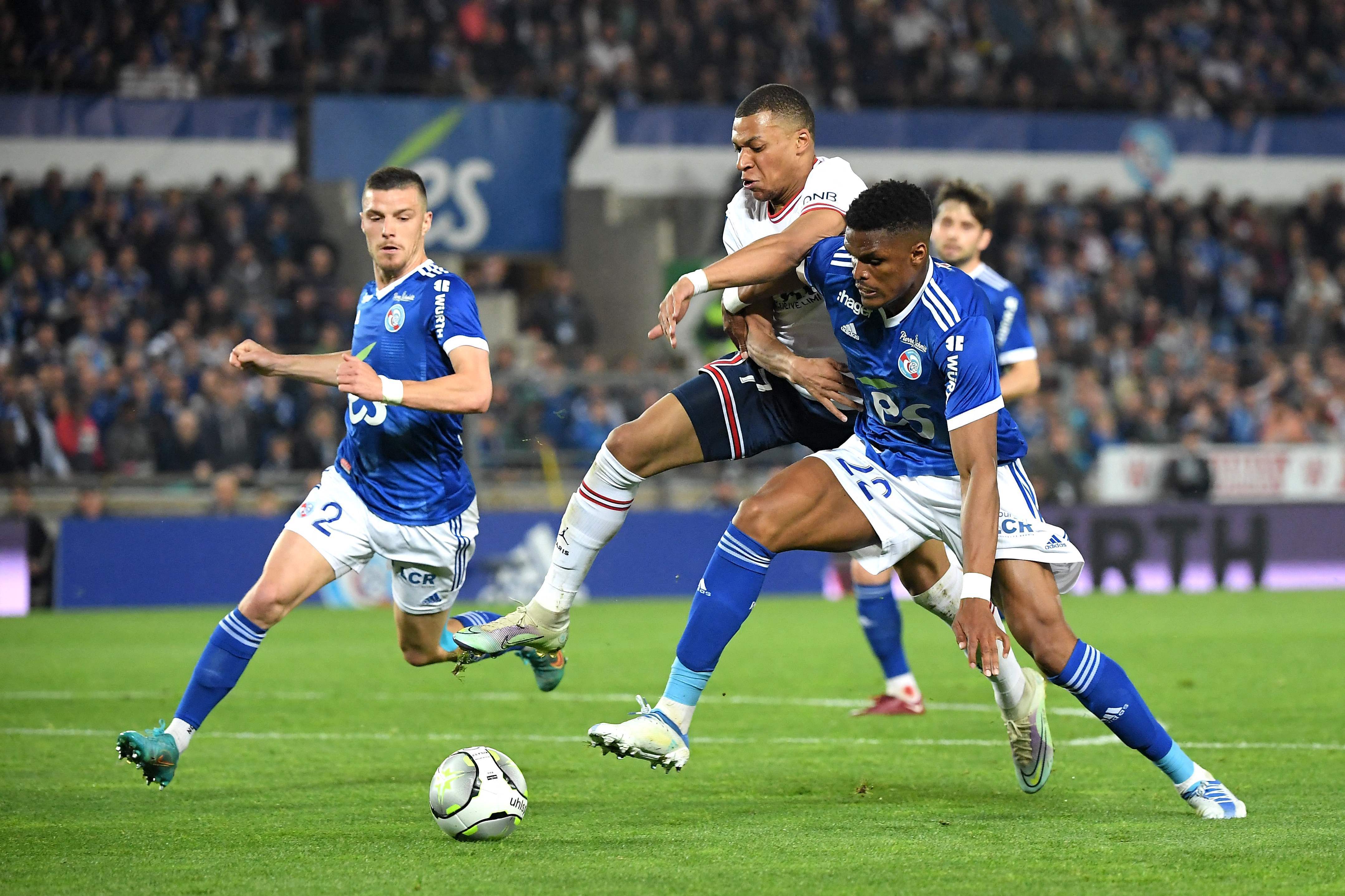 雷速直播-勒沃库森高效进攻，取胜实现-第1张图片-雷速官网