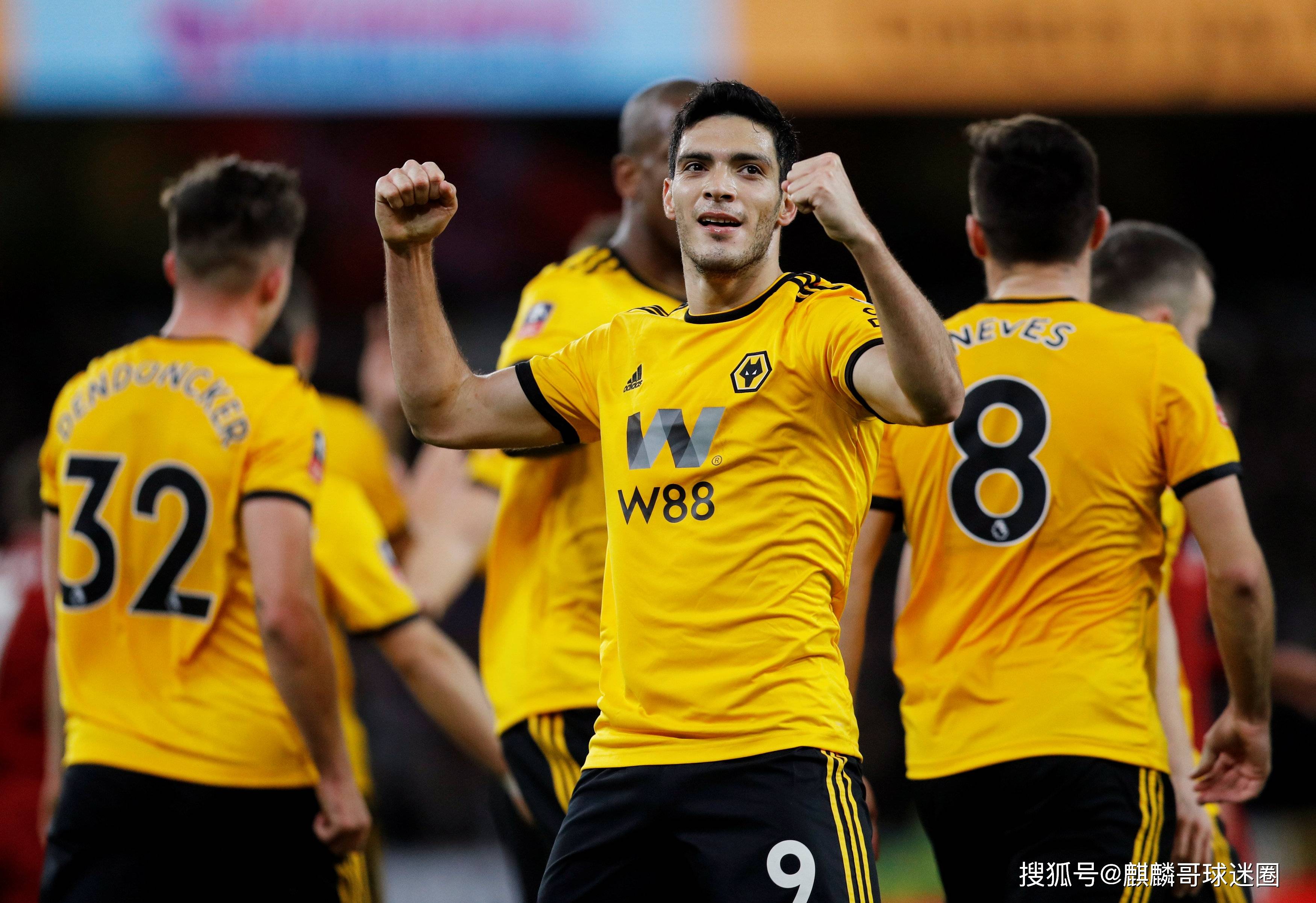 雷速直播-狼队主场失利,遭遇败绩-第1张图片-雷速官网 雷速直播-狼队主场失利,遭遇败绩-第1张图片-雷速官网