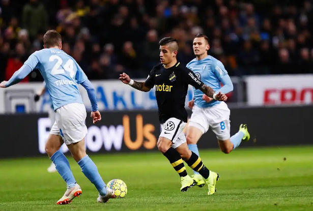 雷速官网下载-瑞典战胜对手晋级半决赛，实力备受关注-第2张图片-雷速官网