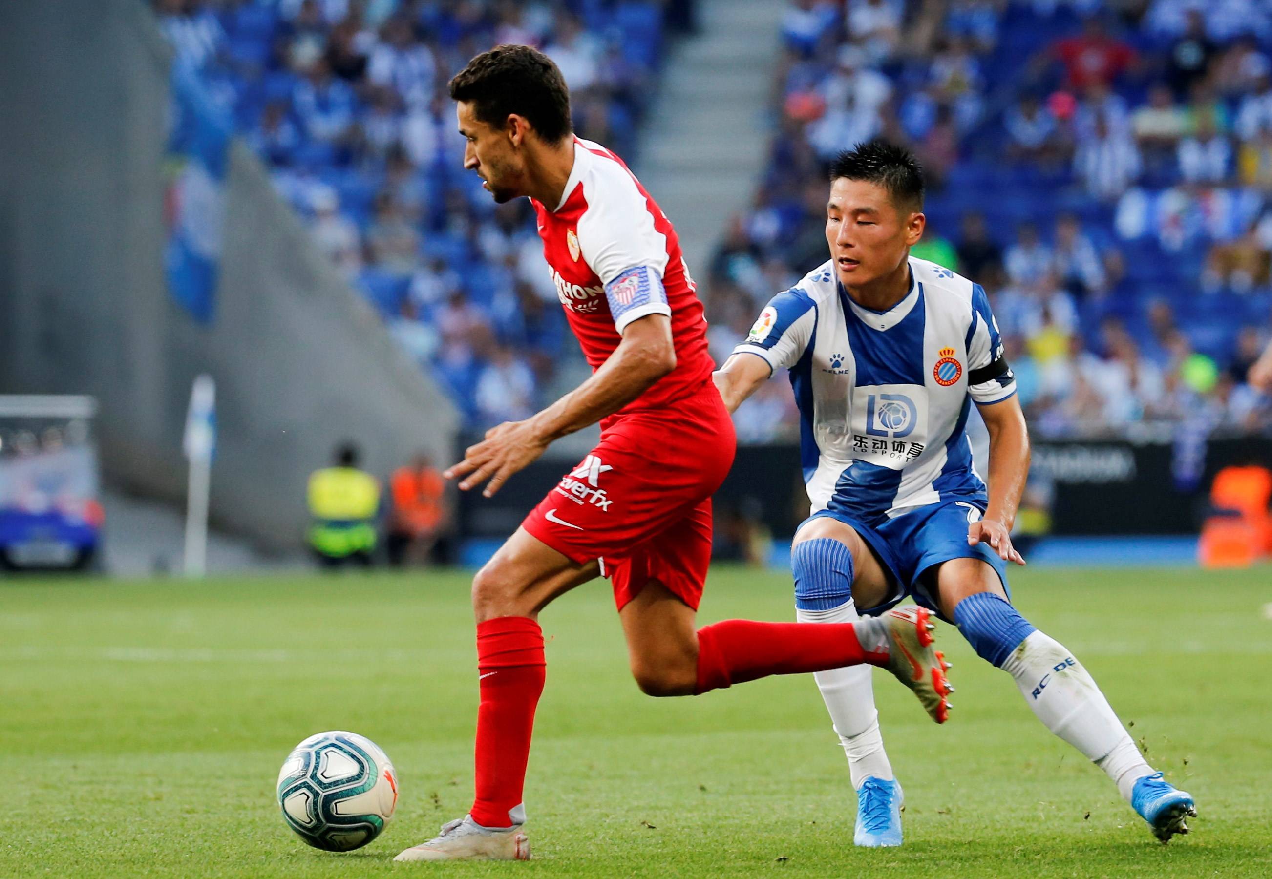 雷速官网下载-西班牙球员在强敌面前取得胜利-第2张图片-雷速官网