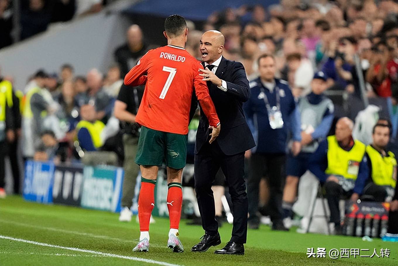 雷速官网-队员表现出色：欧国联激烈抢分-第1张图片-雷速官网