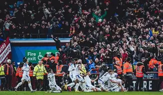 雷速官网-索尔福德城客场大胜,士气持续高涨-第1张图片-雷速官网 雷速官网-索尔福德城客场大胜,士气持续高涨-第1张图片-雷速官网