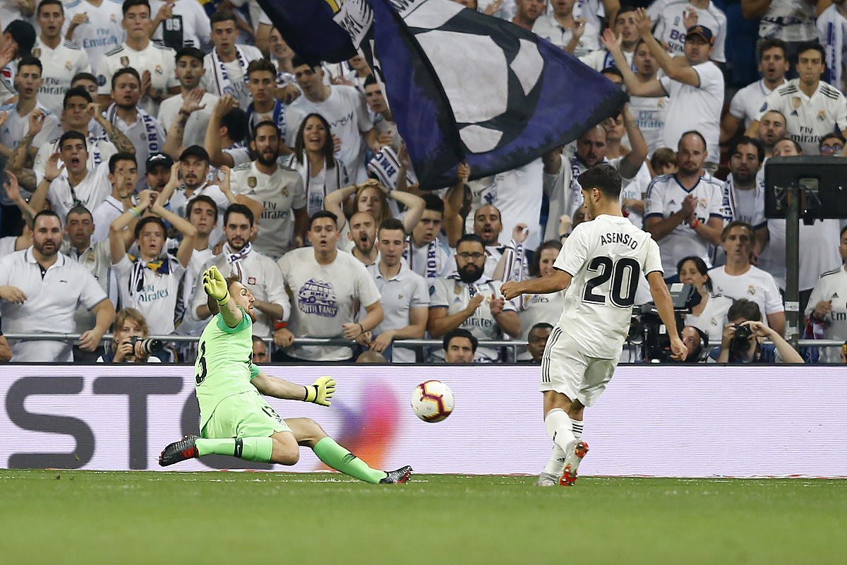 雷速直播-足球联赛擂台上，实力对决令人期待-第2张图片-雷速官网