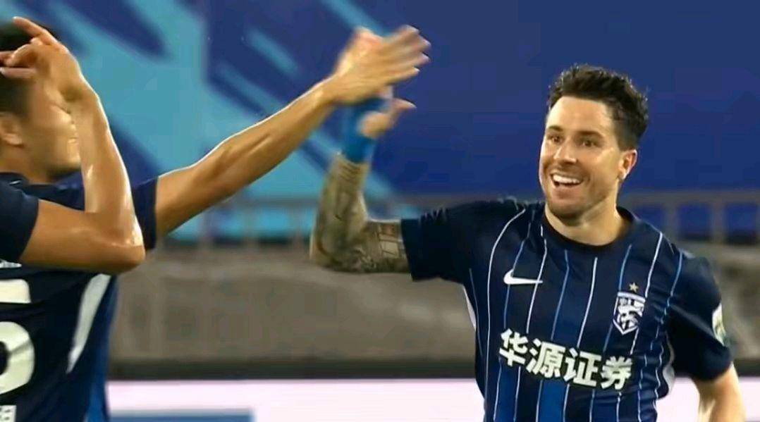 雷速直播-大赛即将开幕，球员士气高涨，备战纹丝不动-第1张图片-雷速官网