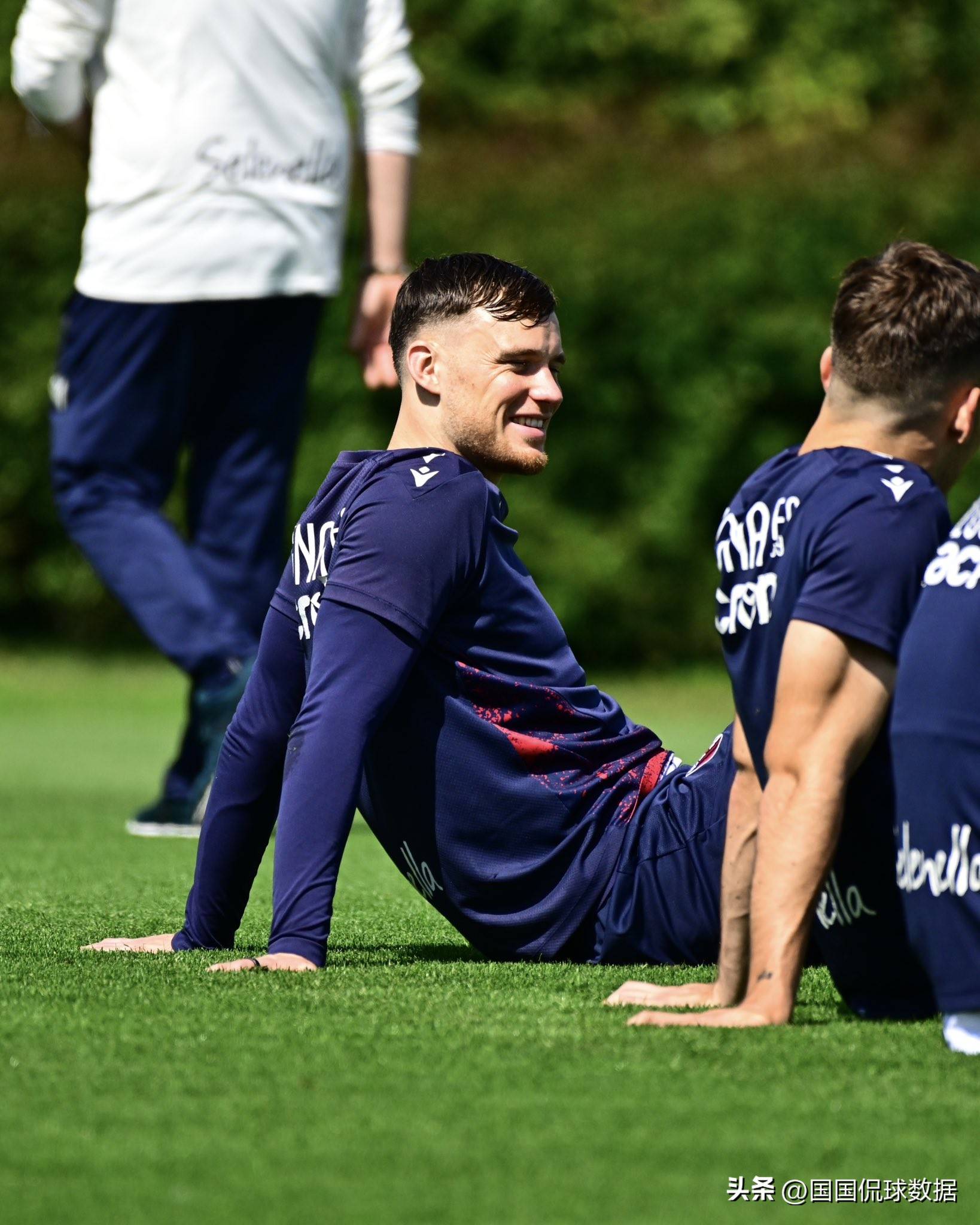 雷速直播-AC米兰战克罗托内，冲击欧战-第1张图片-雷速官网