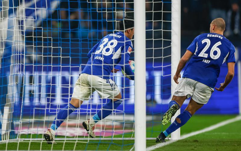 雷速官网下载-沙尔克04球员申请转会,增加转会市场悬念-第2张图片-雷速官网 雷速官网下载-沙尔克04球员申请转会,增加转会市场悬念-第2张图片-雷速官网