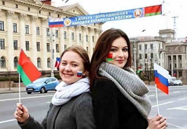 雷速官网下载-俄罗斯主场不敌克斯白俄罗斯,吞下失利-第2张图片-雷速官网 雷速官网下载-俄罗斯主场不敌克斯白俄罗斯,吞下失利-第2张图片-雷速官网